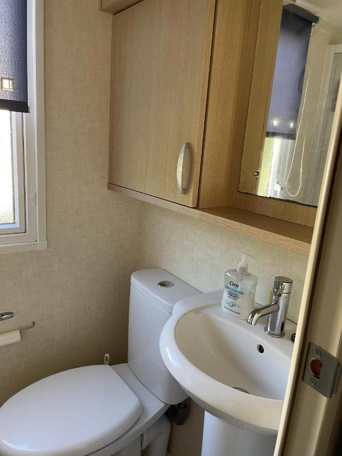 6 Berth Pet Friendly Caravan On Sandy Glade Berrow Zewnętrze zdjęcie