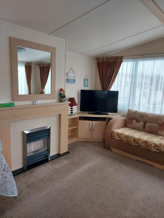 6 Berth Pet Friendly Caravan On Sandy Glade Berrow Zewnętrze zdjęcie